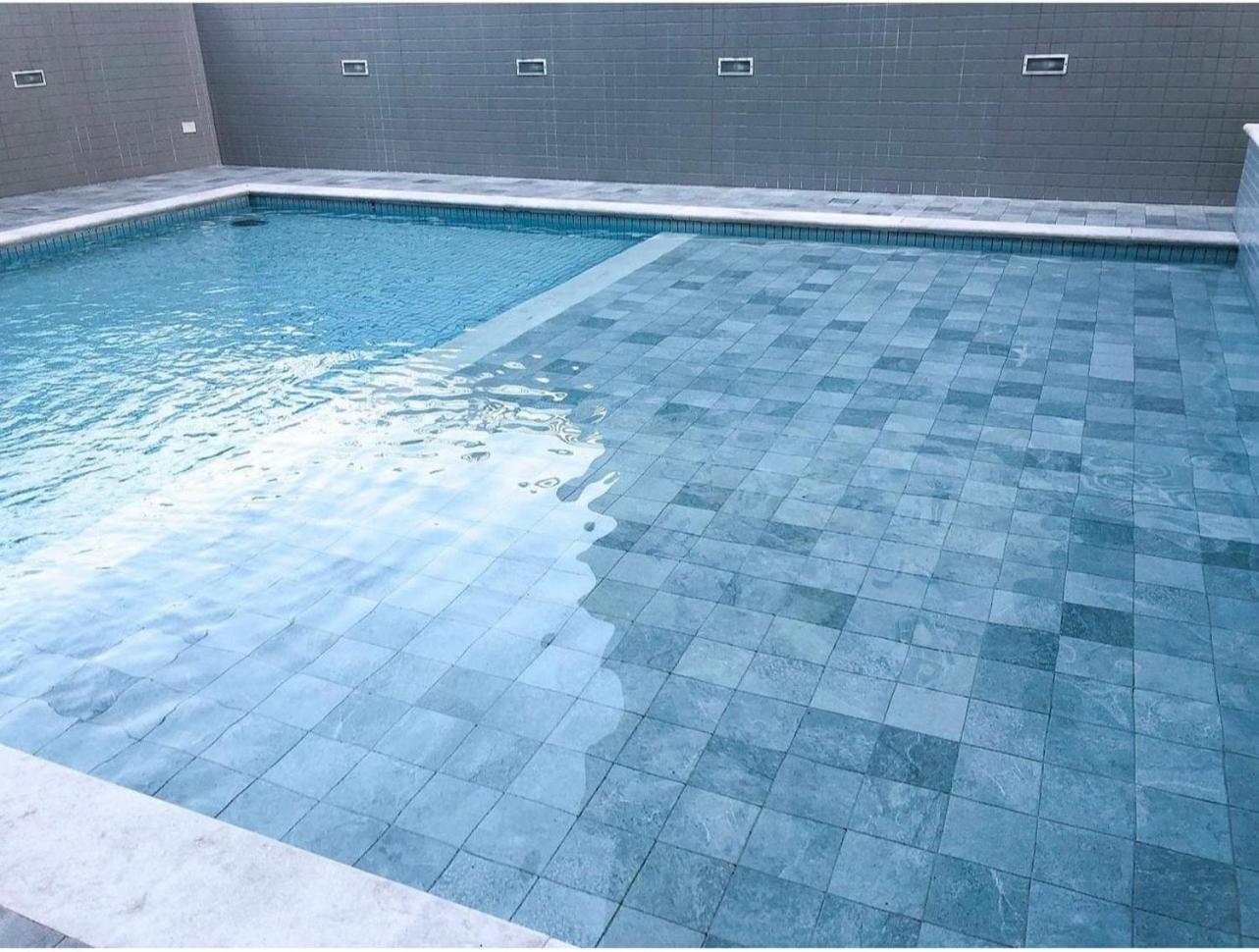 Apto Otima Localizacao A 100M Da Praia, Piscina, Ar Condicionado, Garagem E Portaria 24H Praia Grande  Esterno foto