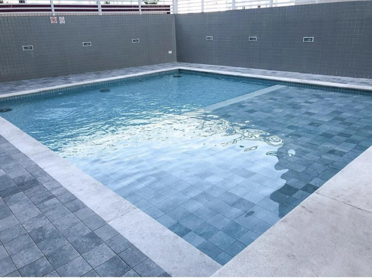 Apto Otima Localizacao A 100M Da Praia, Piscina, Ar Condicionado, Garagem E Portaria 24H Praia Grande  Esterno foto